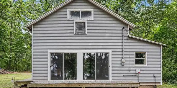 5372 W Guernsey Lake Road
