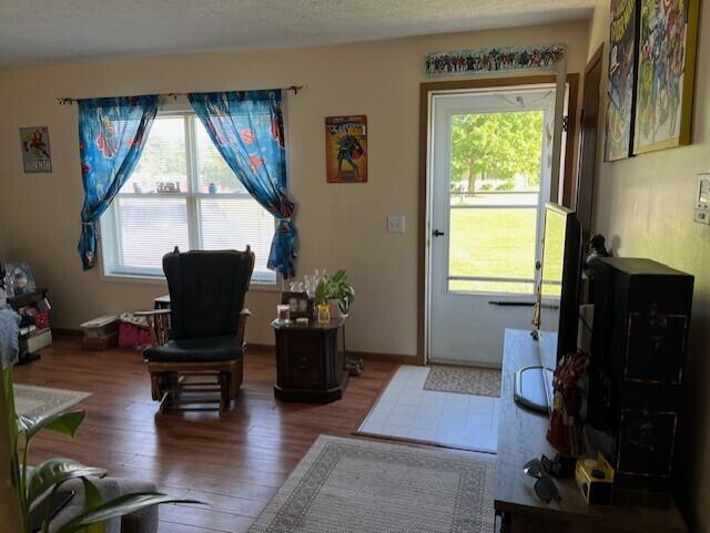 Image 4: Paw Paw Ave_6754_6