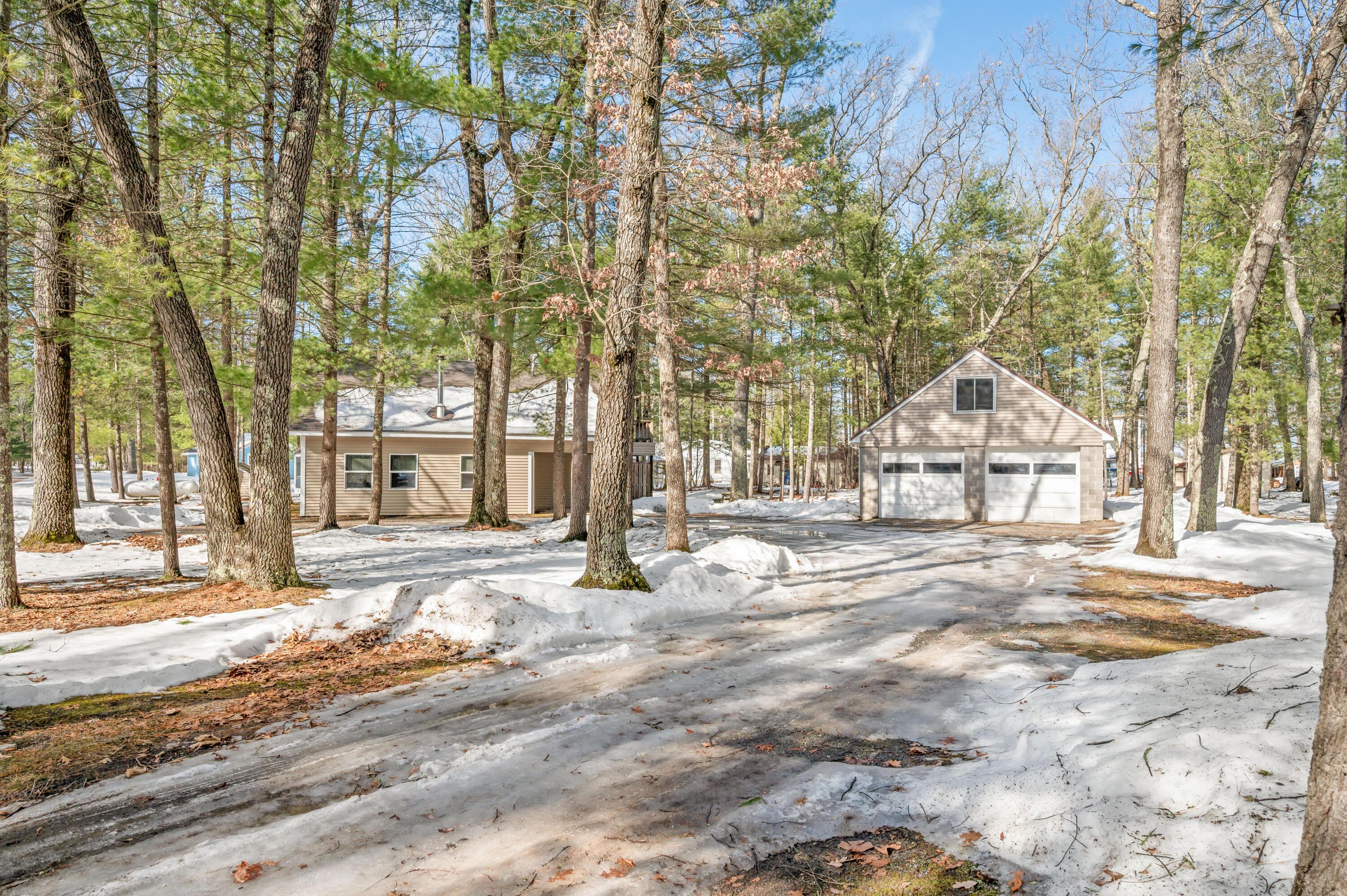 Image 1: 13518-SStarLake-Baldwin-34