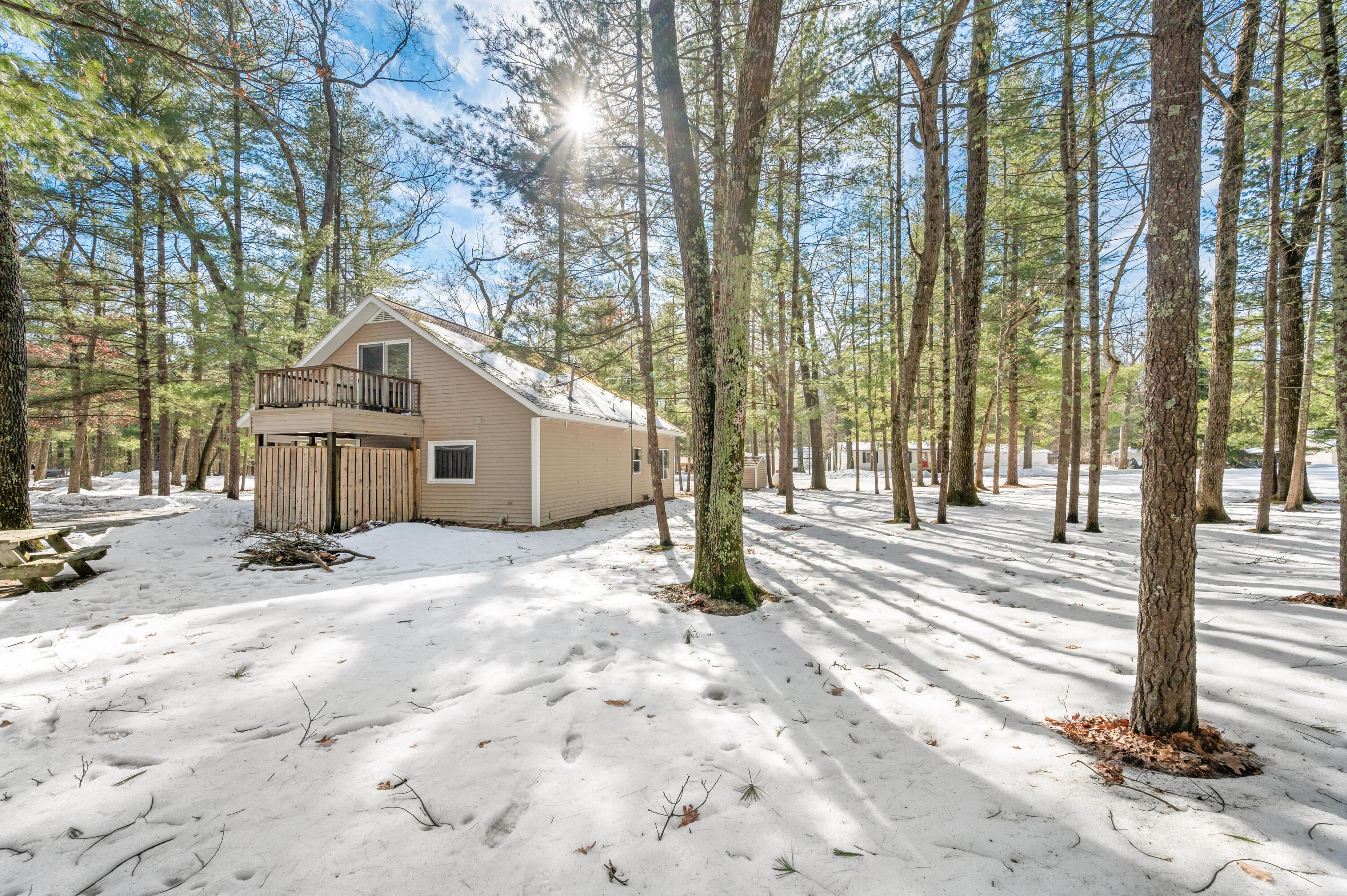 Image 2: 13518-SStarLake-Baldwin-30