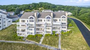 702 Spyglass Hill