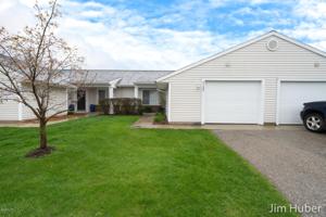 7137 E Cannon Place NE Drive