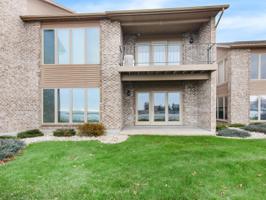 215 S Lakeshore Drive