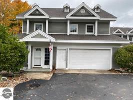 6696 Lakeshore Road