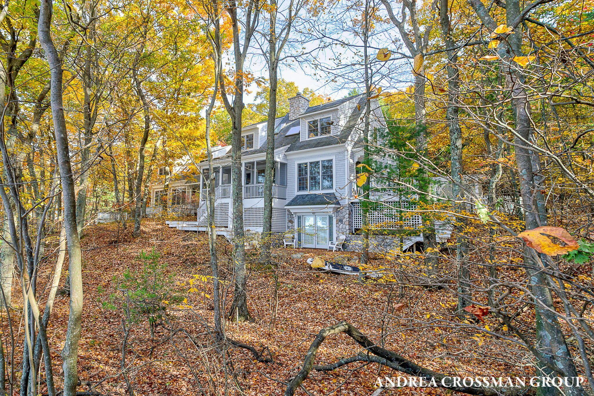 Image 3: 91-web-or-mls-1775-s-glen-rd