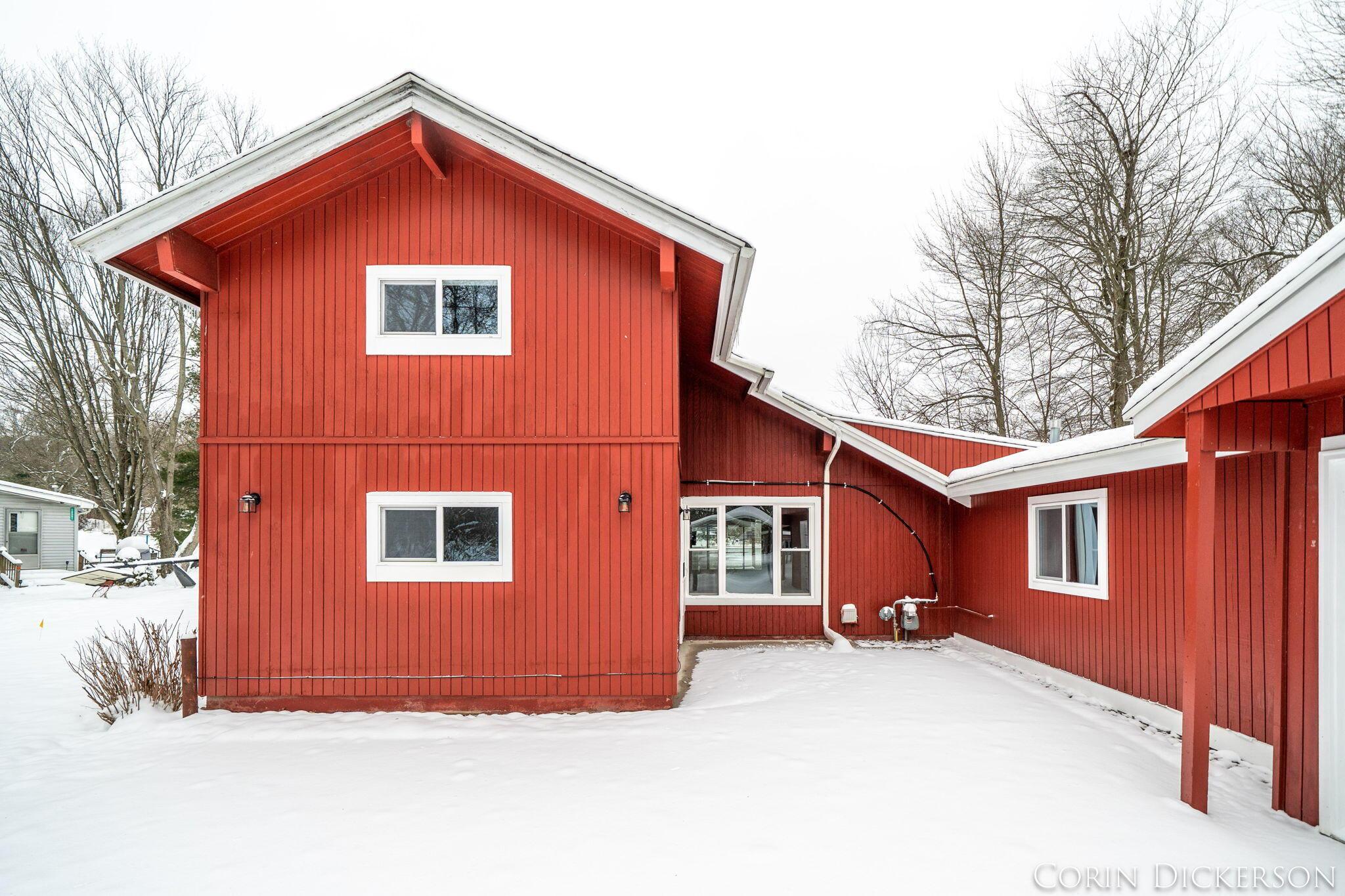 Image 3: 3-web-or-mls-updated 18565 32nd St, Gobl