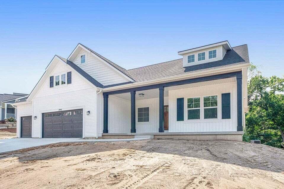 Image 2: Front Elevation 2