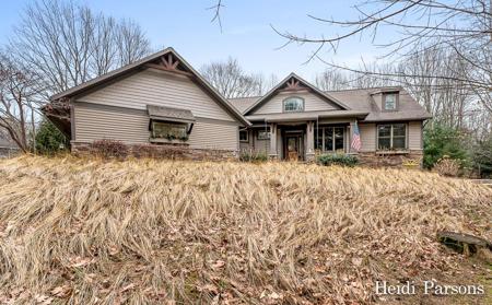 12130 Forest Beach