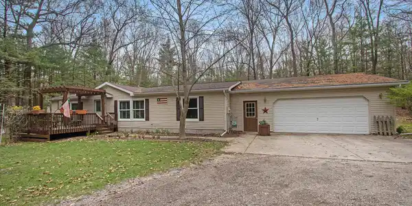 6446 Ridge Road