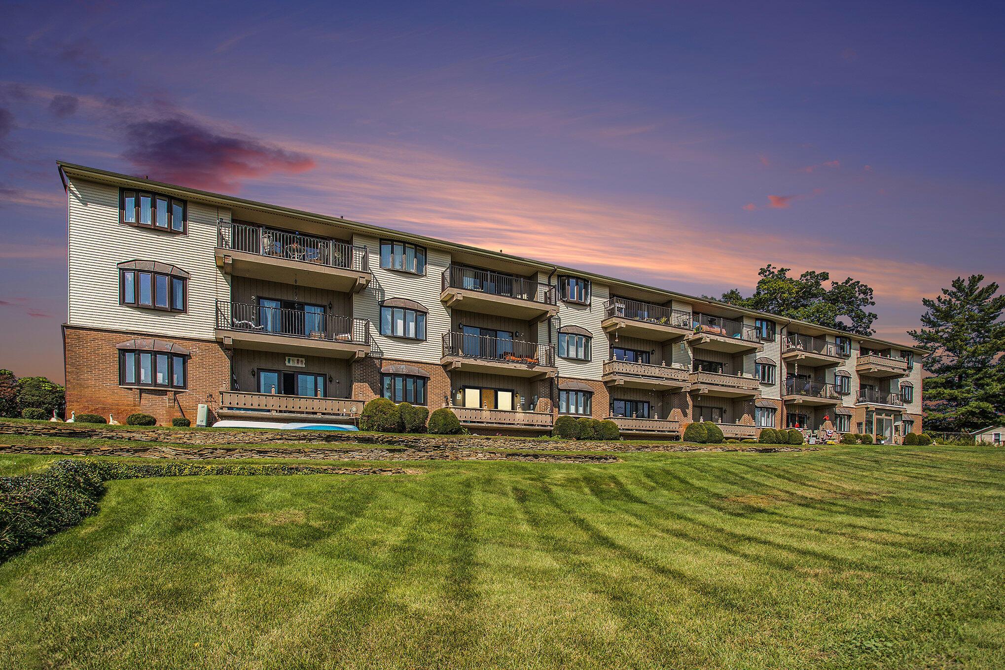 Image 1: WELCOME HOME!