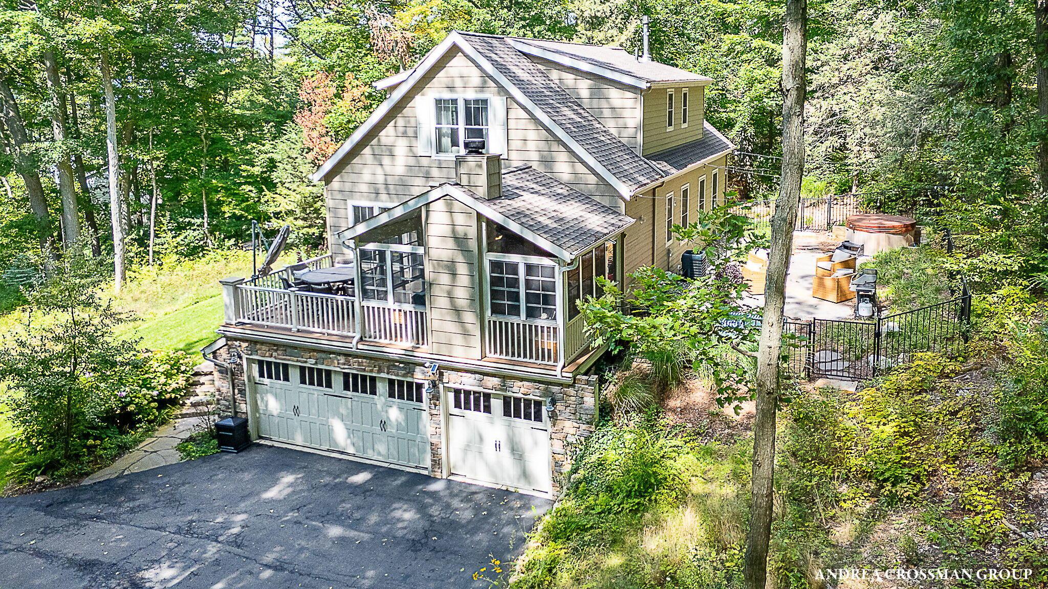 Image 3: 75-web-or-mls-8863-lake-shore-dr