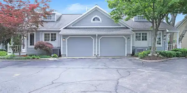 17511 N Fruitport Road