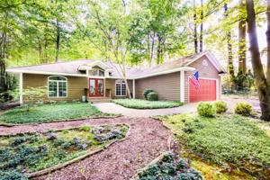 8525 Oak Lane