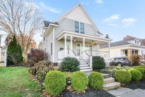 212 Superior Street