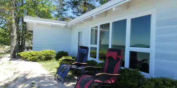3101 N Lakeshore Drive