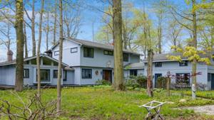 2602 Lakeshore Drive