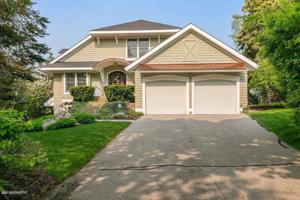 4067 Lakeridge Drive