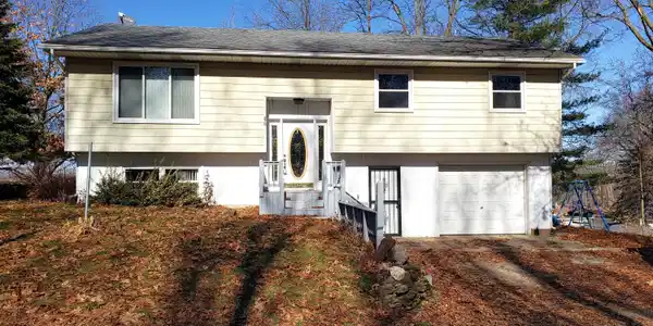 270 E Autumn Lane
