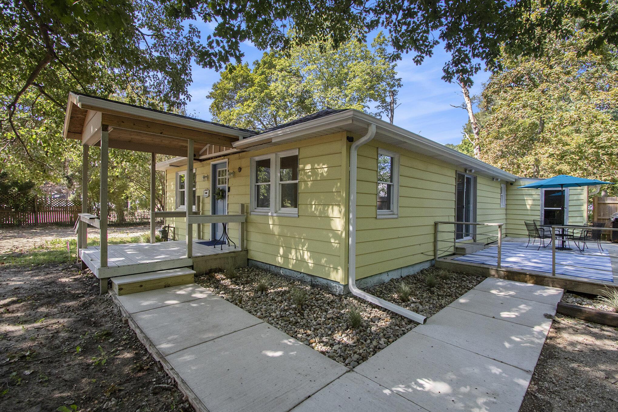 Image 2: 002_img_5560