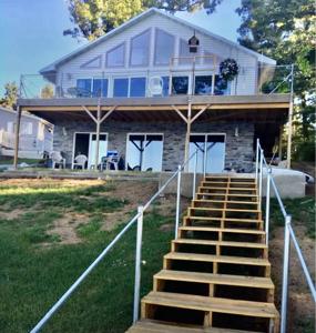 5686 Jefferson Avenue