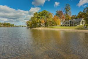 62240 Hunters Pointe Drive