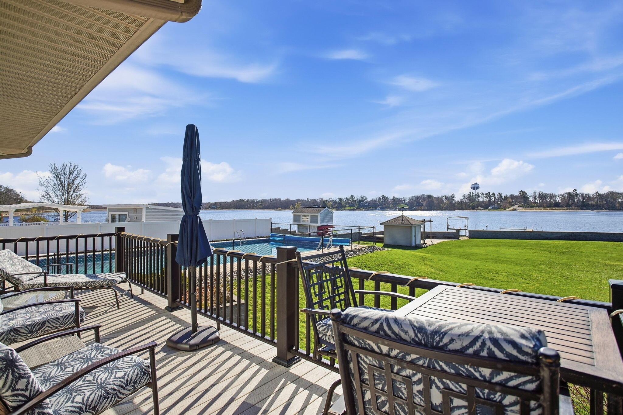 Image 2: 19-web-or-mls-530-glenwood-ave