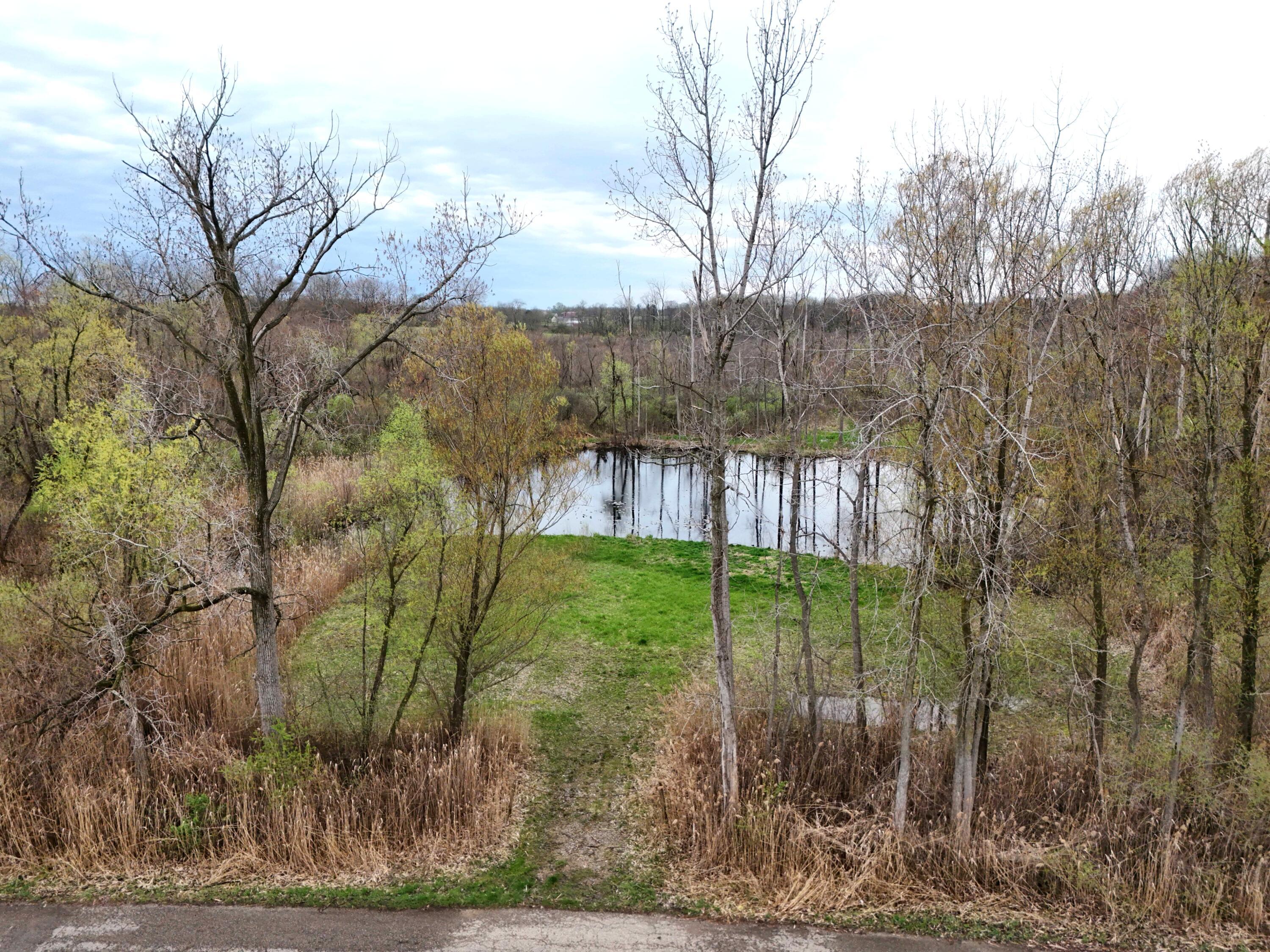 Image 1: Diamond lake 1
