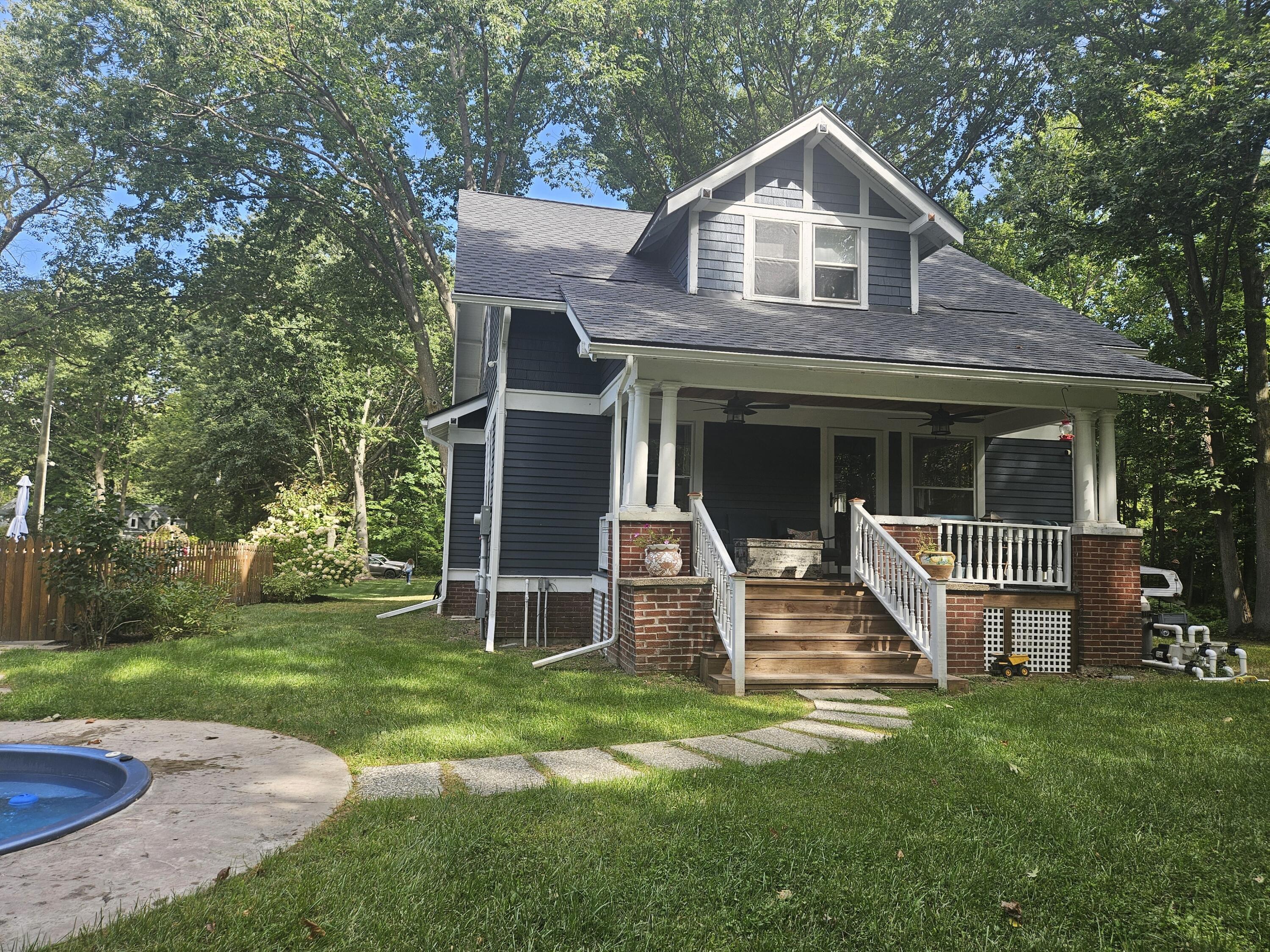 Image 1: 11th Ave. - Pic #29
