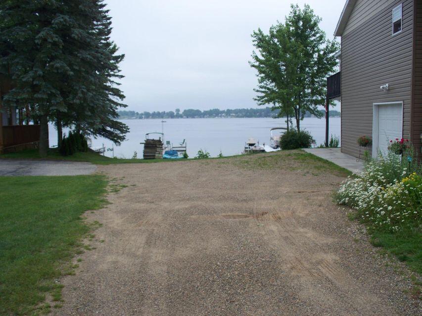 Image 4: shared access