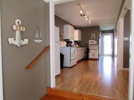 498 Warren Road