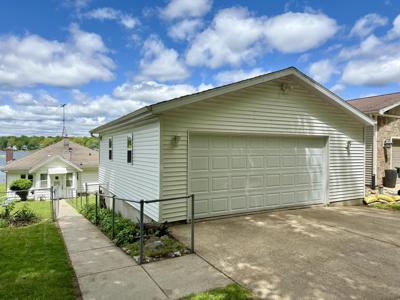 1615 S Crooked Lake Drive