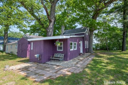 2696 Cottage Drive