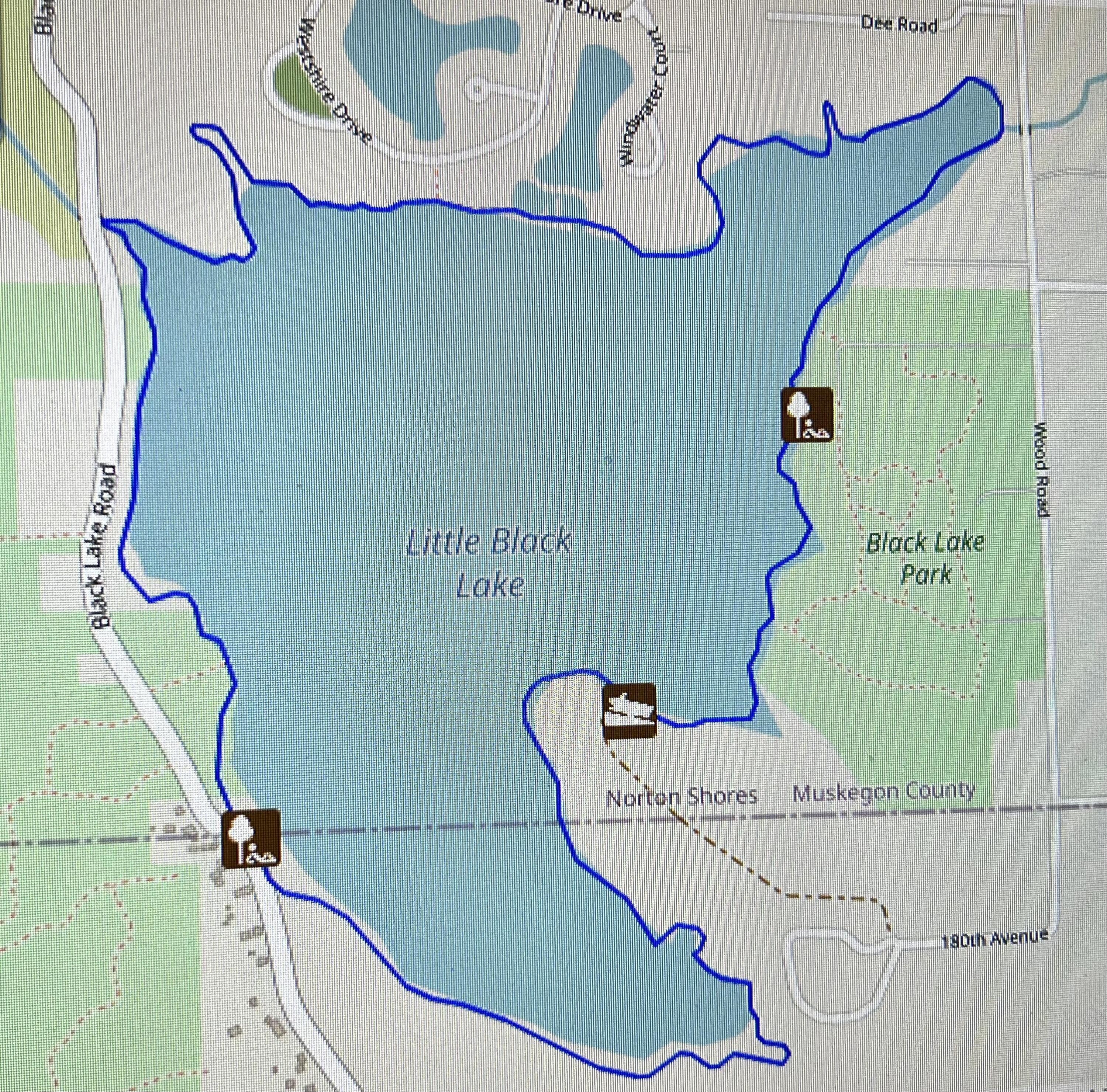 Image 4: Black Lake Rd.