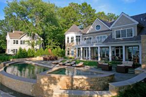 15640 lakeshore Road