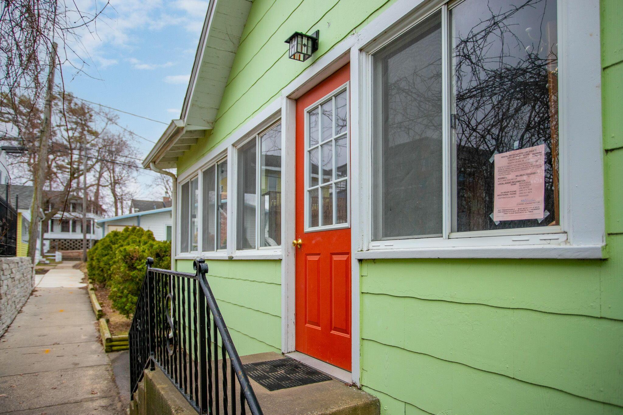 Image 4: 14-web-or-mls-36-lakeshore-dr