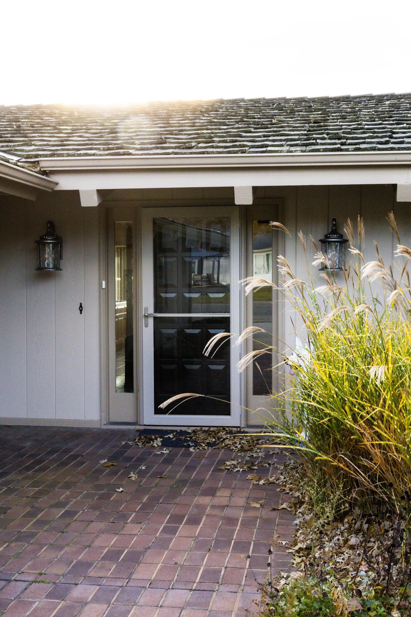 Image 4: 12-IMG_0300