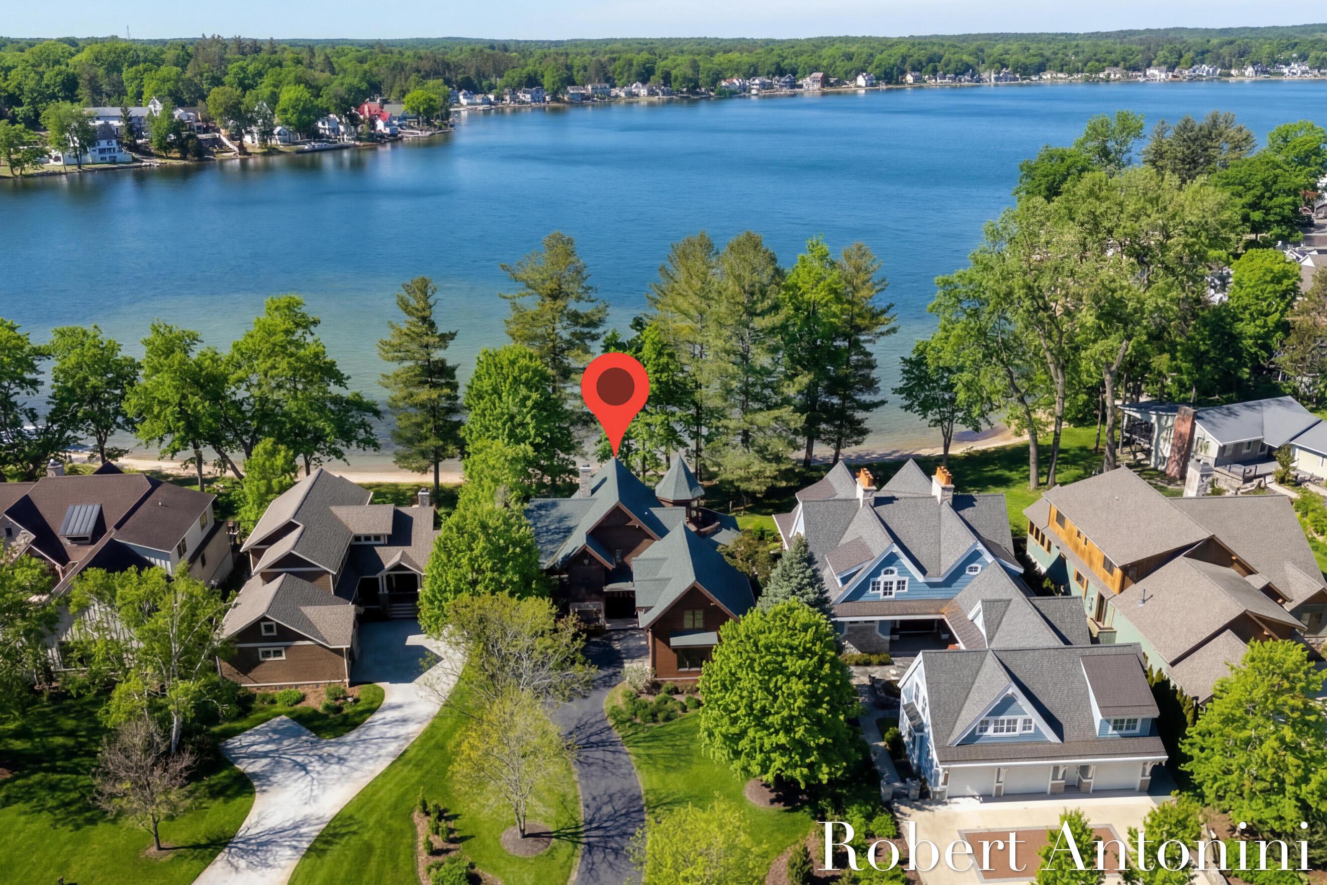 Image 1: 6775 Sunset Cove