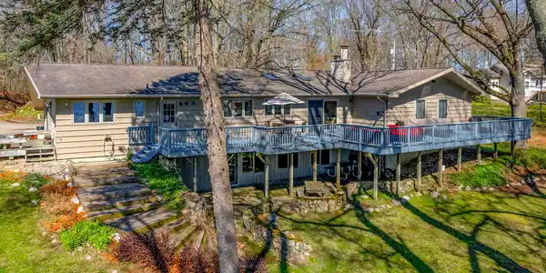 7349 Head Road