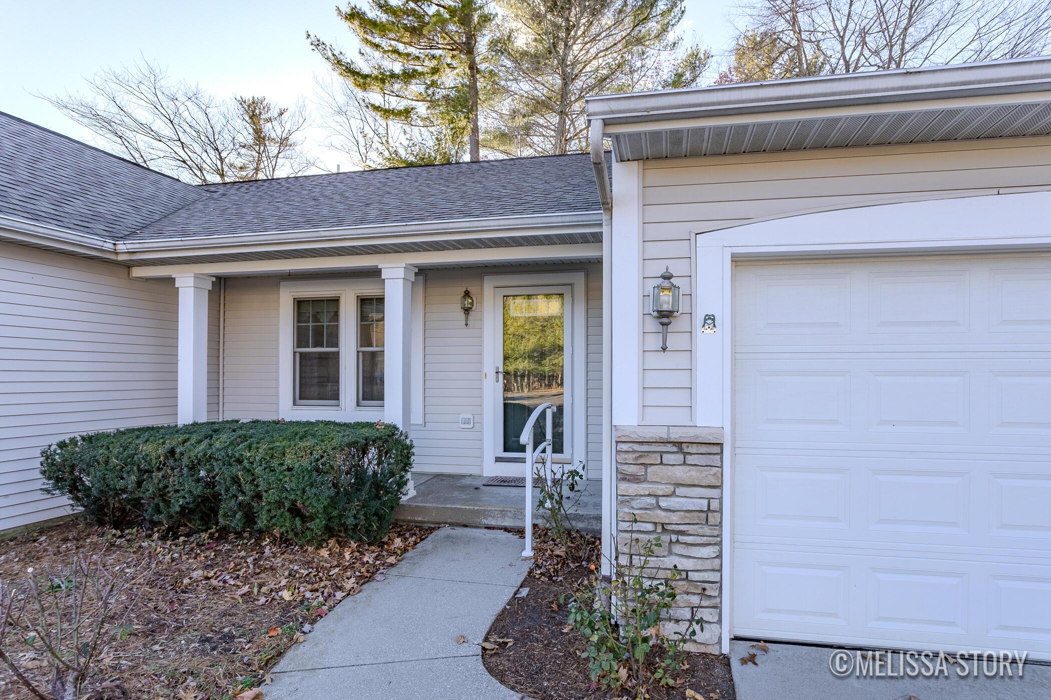 Image 3: 6833 Windwater Court-3