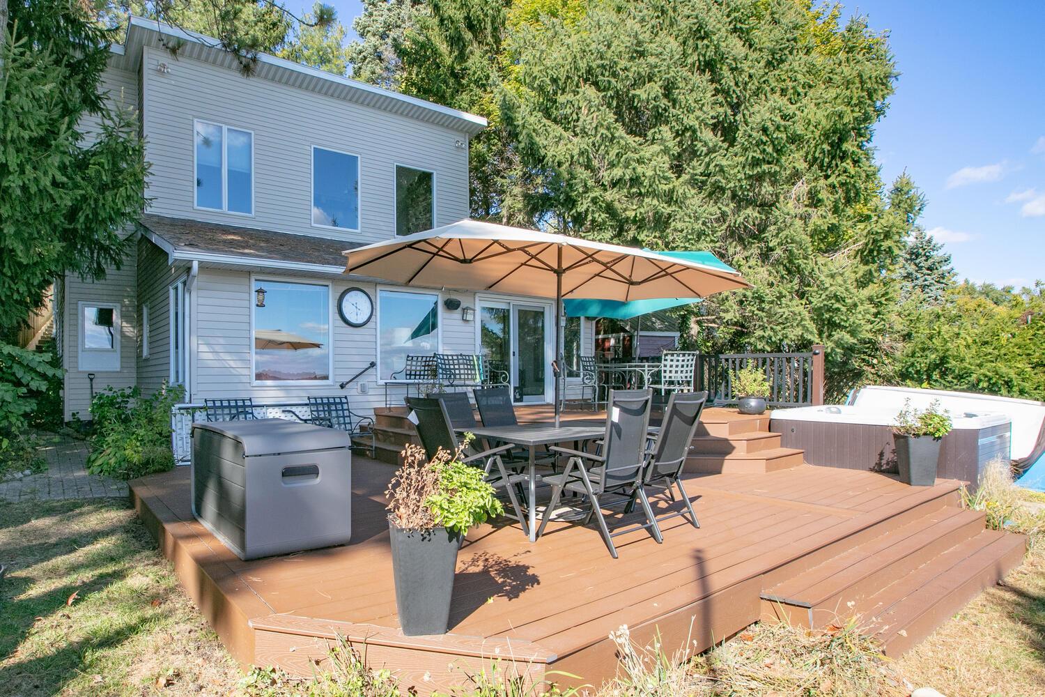 Image 3: 24199 N Shore Dr Edwardsburg-large-002-0