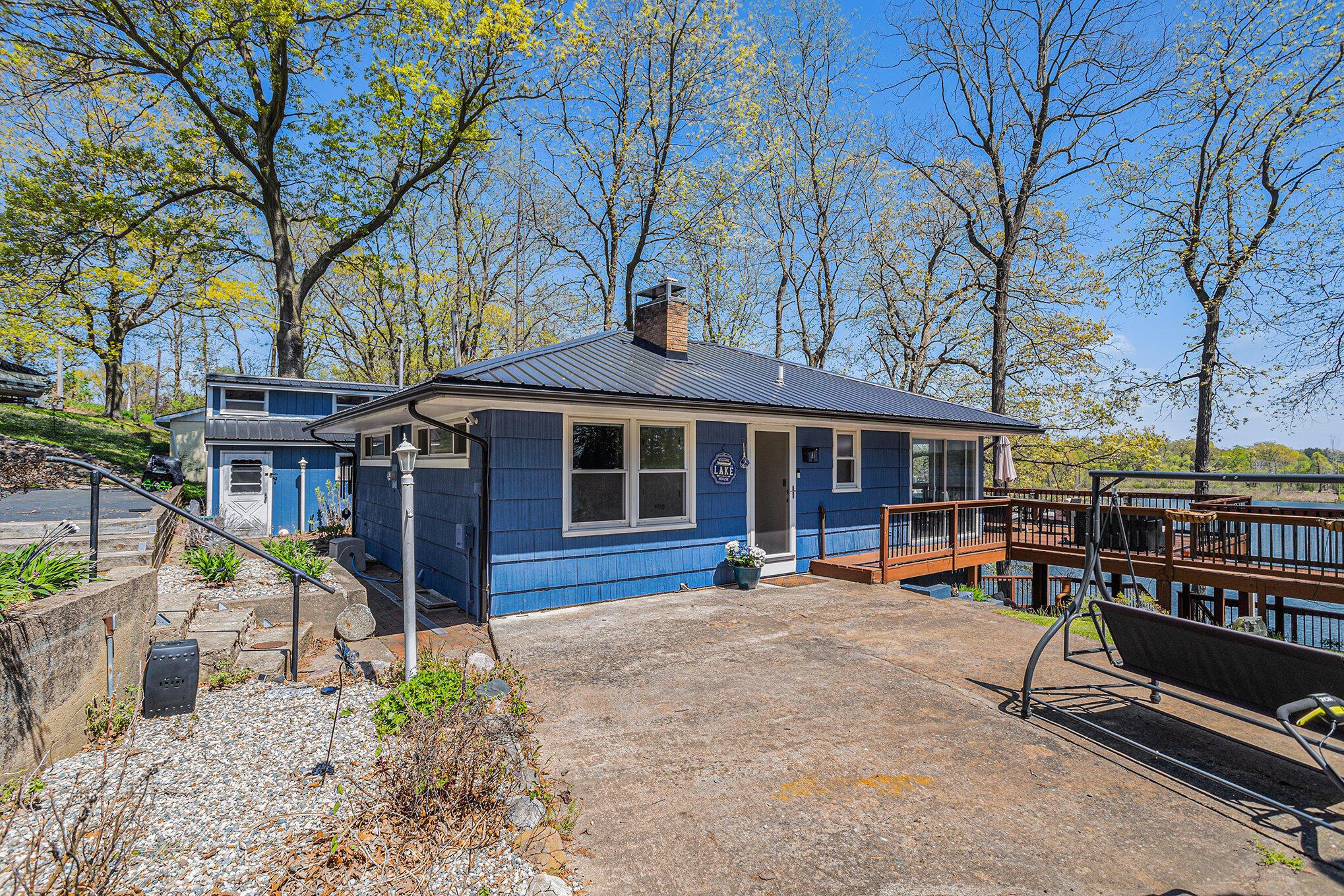 Image 3: 005_13872_fineview_bluff_dr_battle_creek