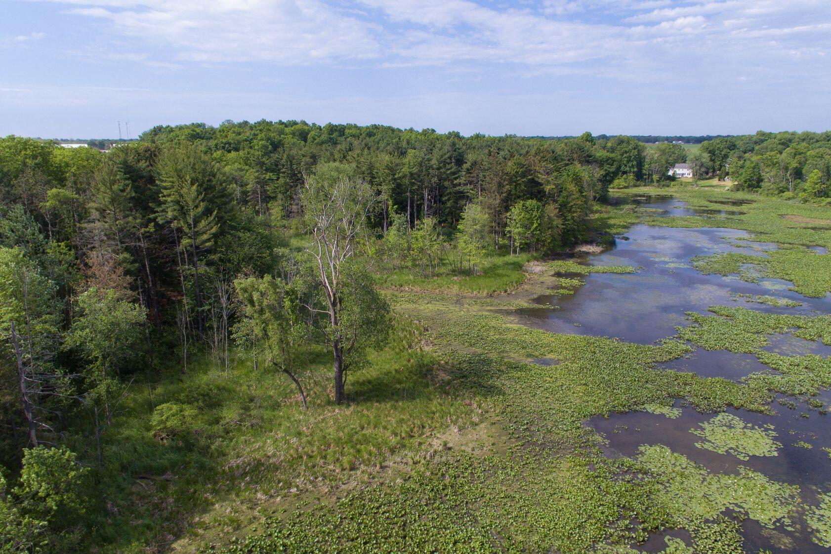 Image 2: Eagle's Nest_Drone_Lake view 2