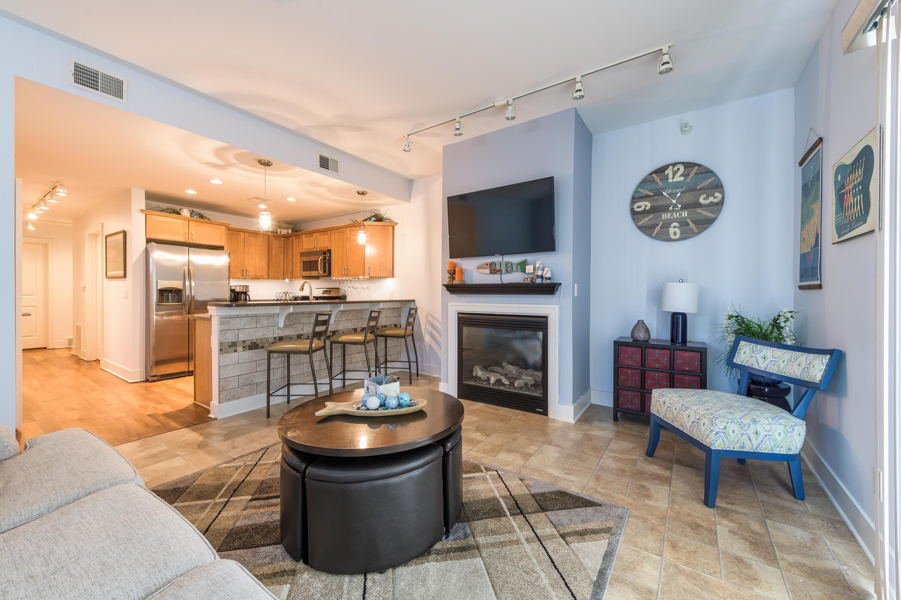 Image 2: Watertown Condo #12 South Haven, Mi 4909