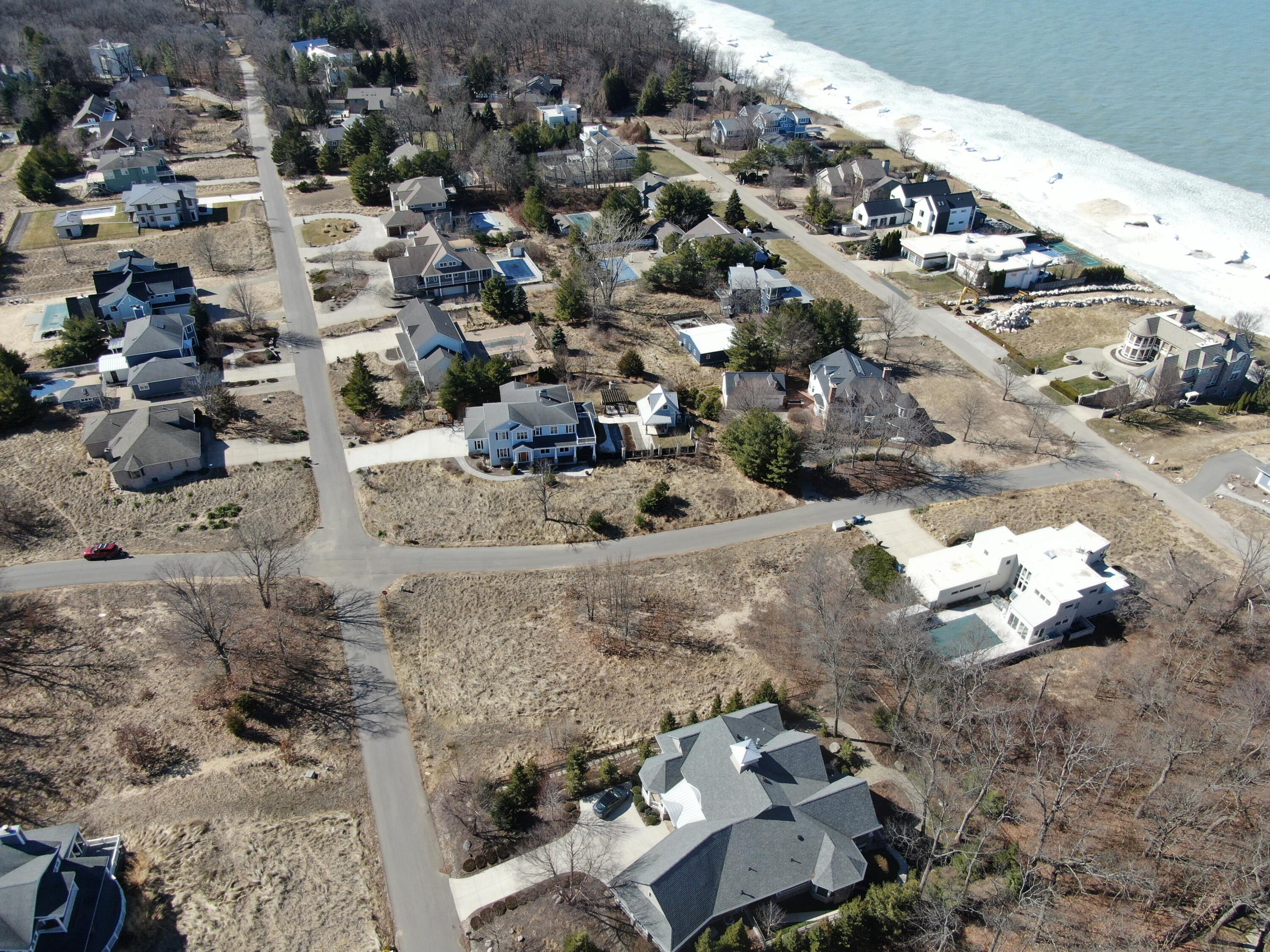 Image 3: Drone View of Lo