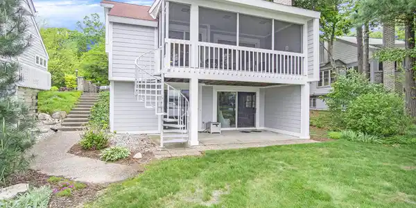 16848 Landing Drive
