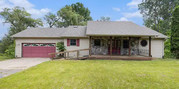 8445 N Meridian Road