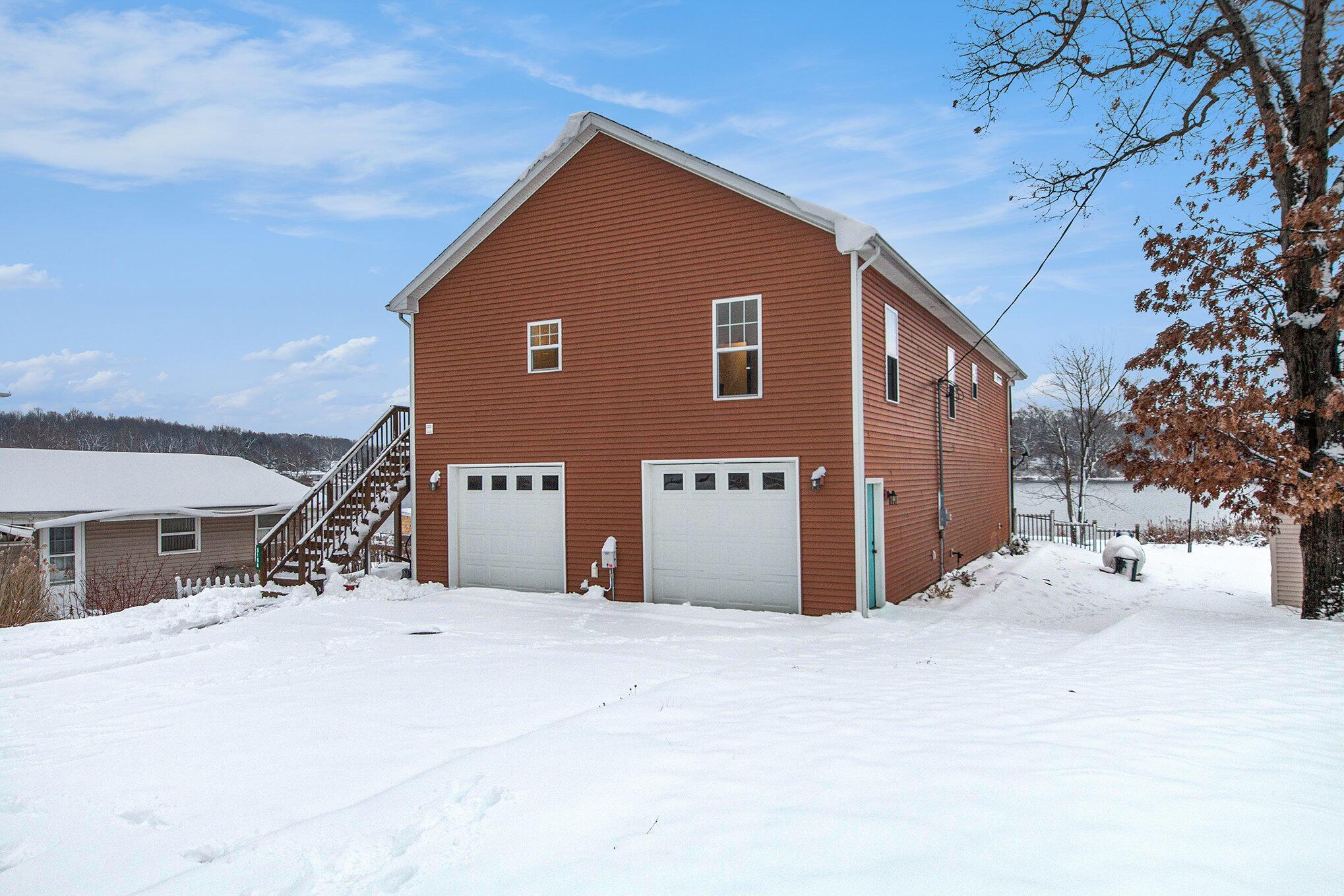 Image 3: 024_img_1230_218