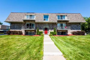 3626 Lakeshore Drive