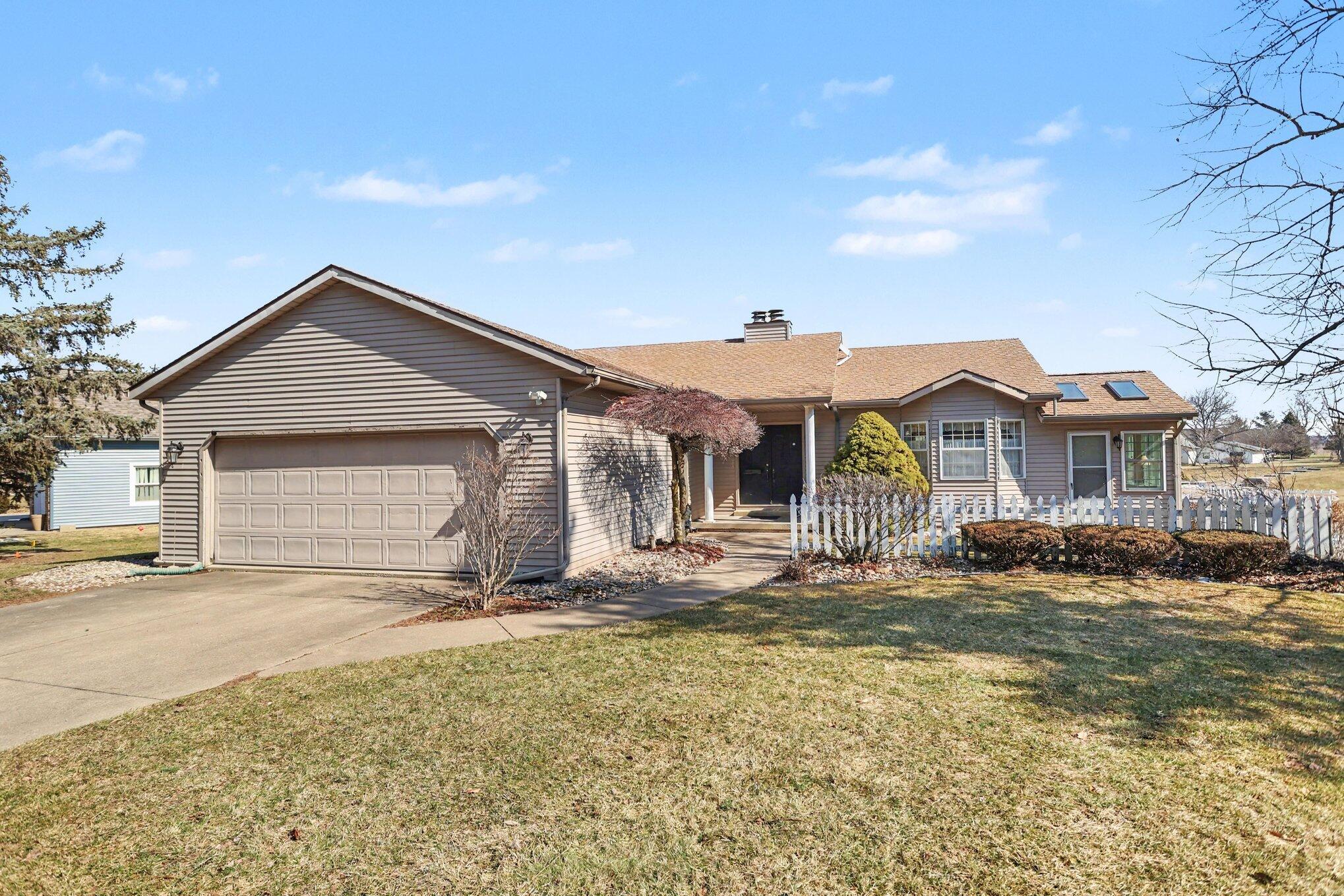 Image 2: 002_file_8079