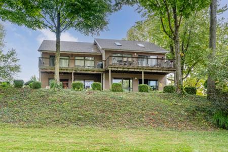 5632 N Watervliet Road